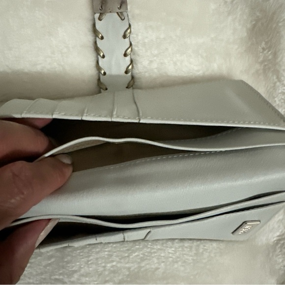 Vintage Michael Kors Leather Wallet - Picture 10 of 11